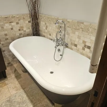 Authentic Old Duplex With Seaview Terrace Apartamento Antibes